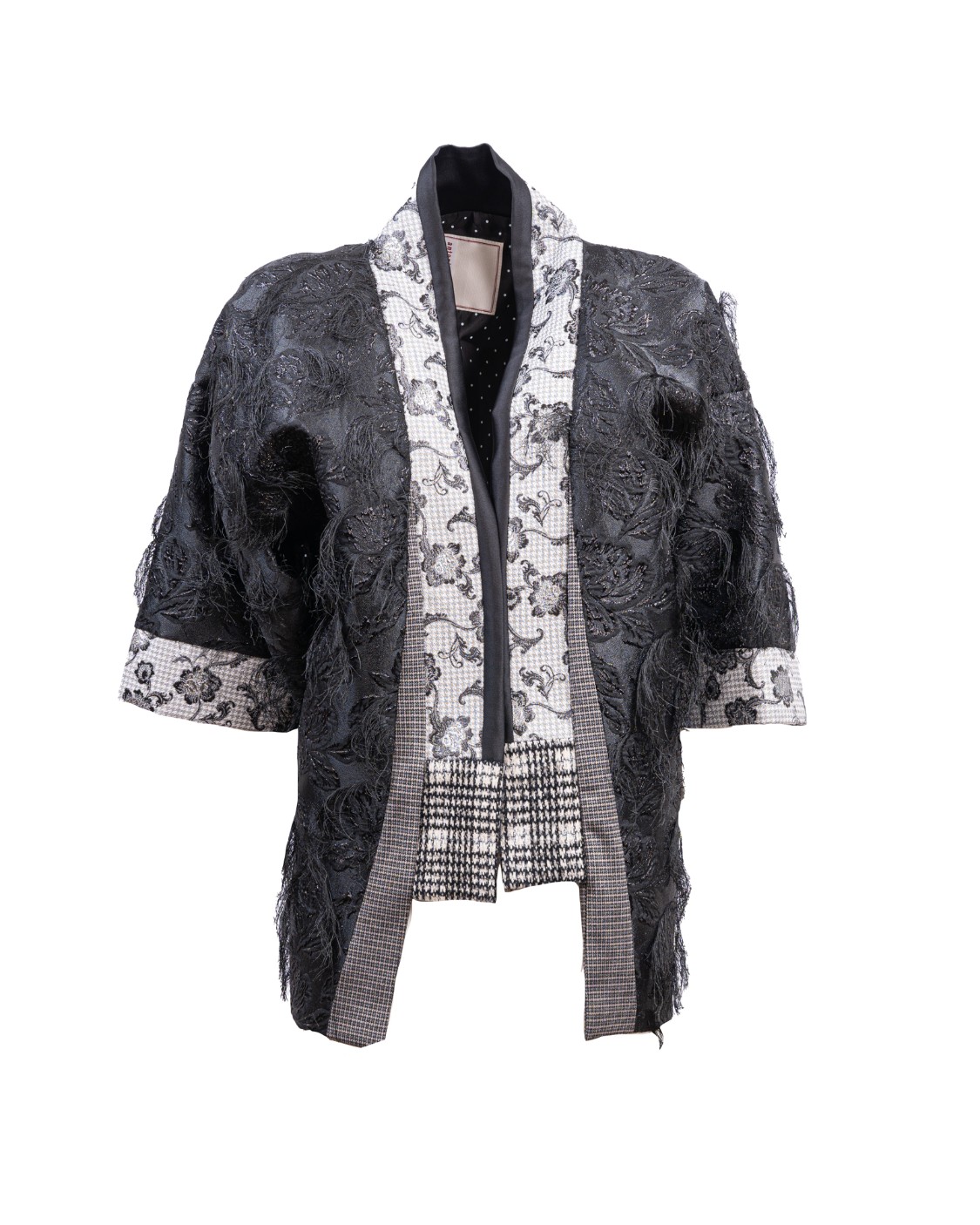 shop ANTONIO MARRAS Saldi Cappa: Antonio Marras giacca stile kimono.
Maniche a 3/4.
Fantasia.
Vestibilità regolare.
Composizione: 95% Poliammide 5% Elastan.
Fabbricato in Italia.. GOGOL LB6026 D96-999 number 5848363